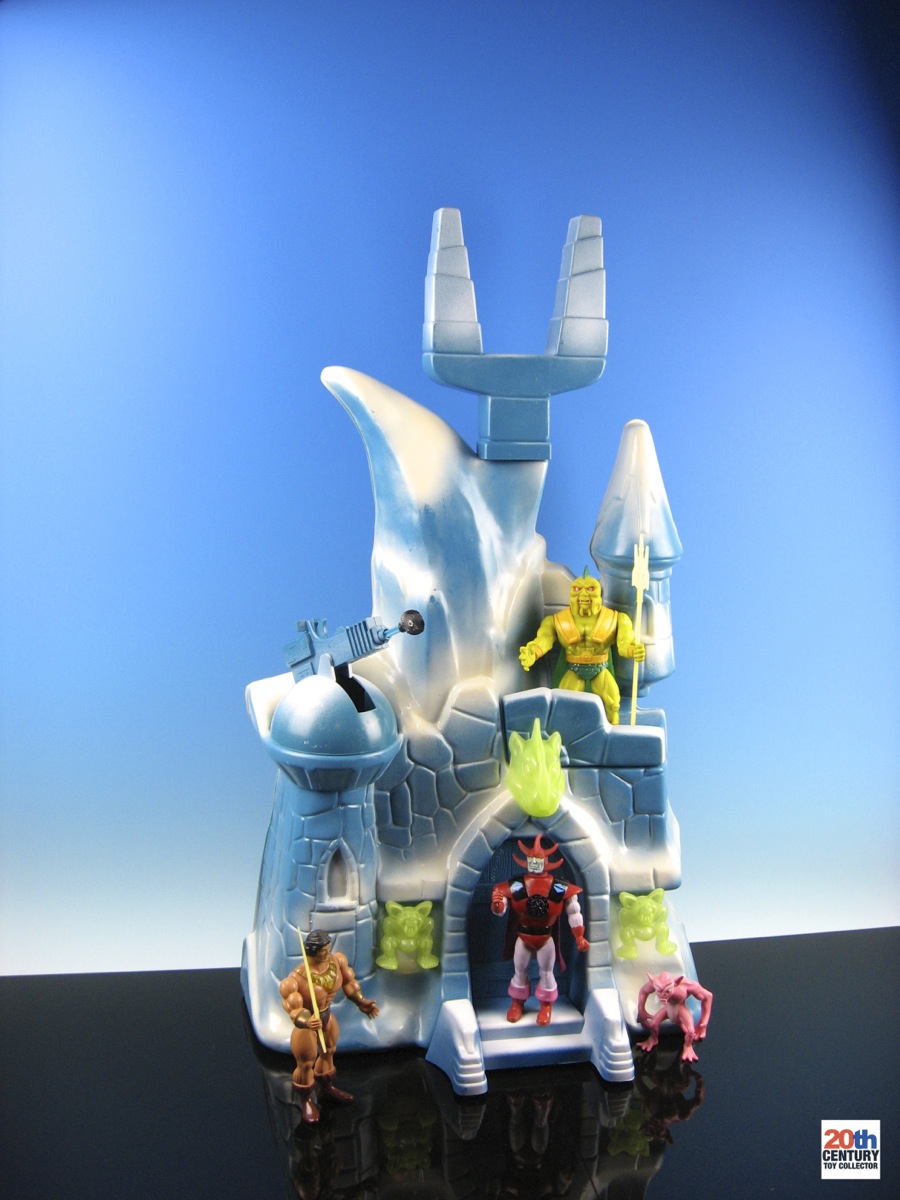 blackstar-ice-castle-diorama-1