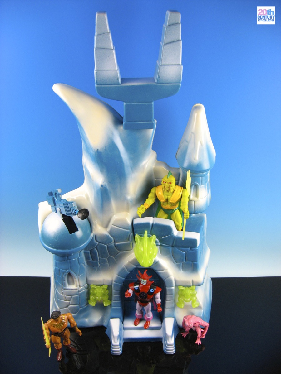 blackstar-ice-castle-diorama-10_0