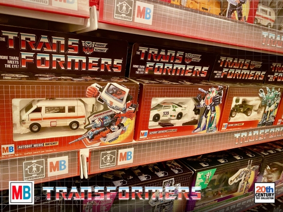 MB Transformers Collection Complete Milton Bradley 011 - Ratchet Wheeljack Hound