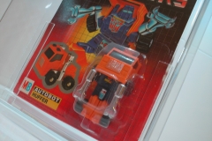 pb260033