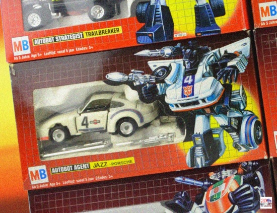 mb-autobot-cars-wall-jazz