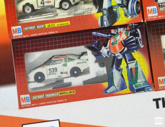 mb-autobot-cars-wall-wheeljack