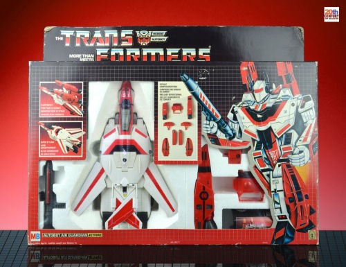mb-jetfire-box-front-flattened-4-3