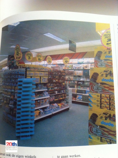 sh_intertoys2-copy