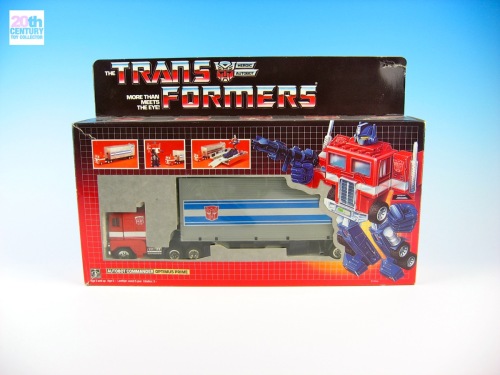 hasbro-europe-optimus-prime-in-box