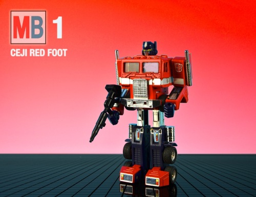 mb-optimus-prime-red-foot-bot-mode-flattened-4-3_0