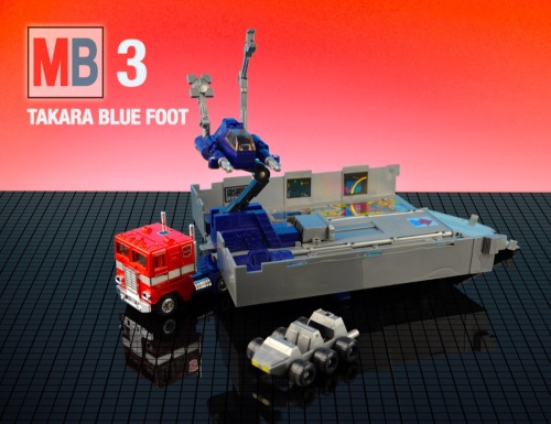 mb-optimus-prime-takara-blue-foot-grey-roller-flattened-4-3_0