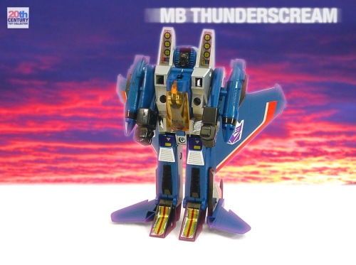 mb-thunderscream-robot-mode